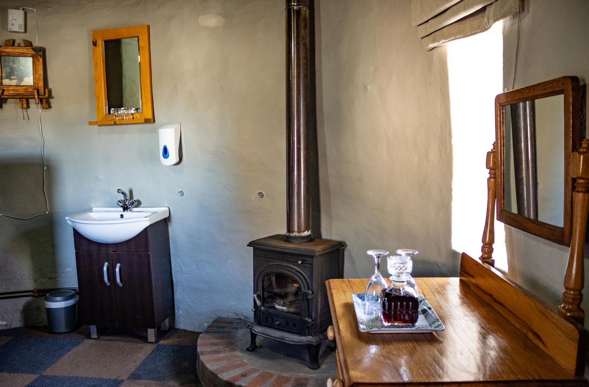 Sani Mountain Escape Hotell Mokhotlong Rom bilde